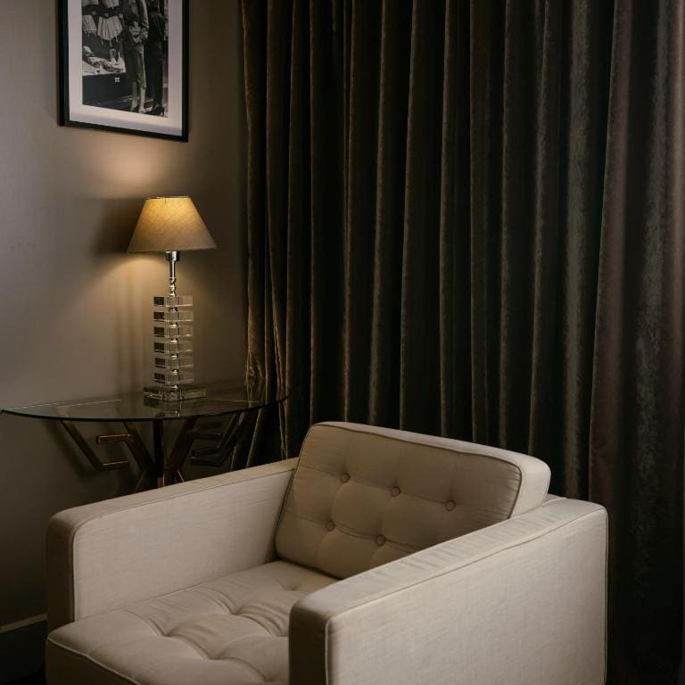 Deluxe Double or Twin Room with City View room - Image 1