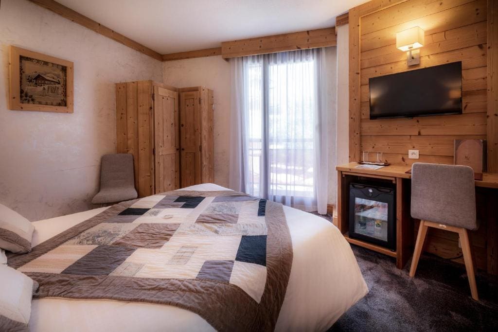 Room room - Image 3