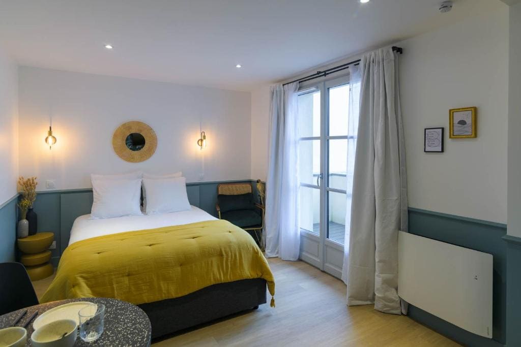 Apartment with Balcony room - Image 2