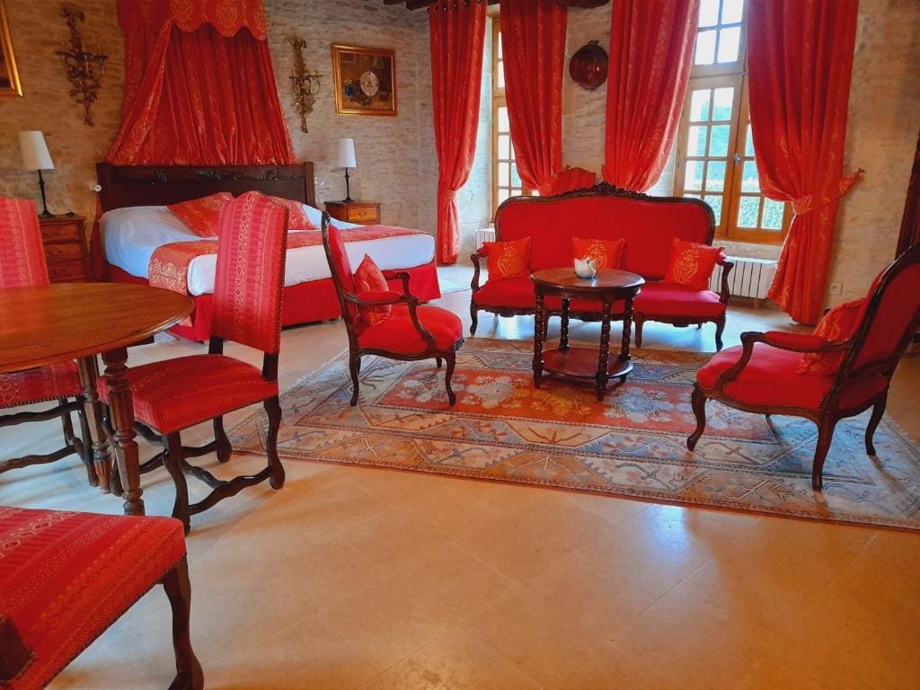 Suite room - Image 3