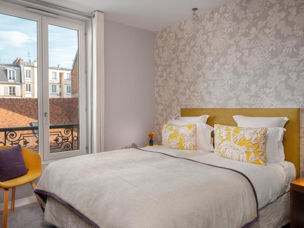 Standard Twin Room room - Image 3