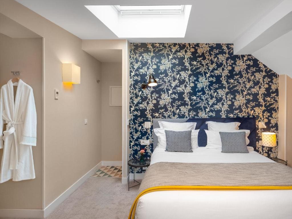 Deluxe Double Room room - Image 1