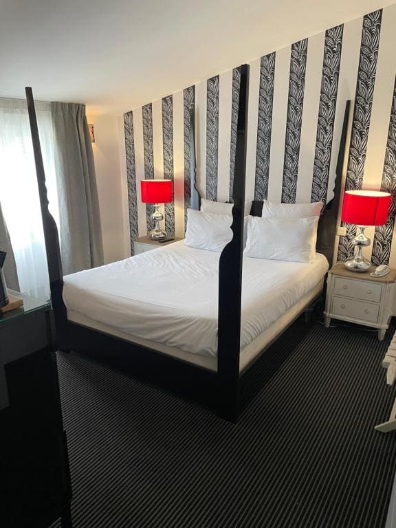 Superior Double Room room - Image 3
