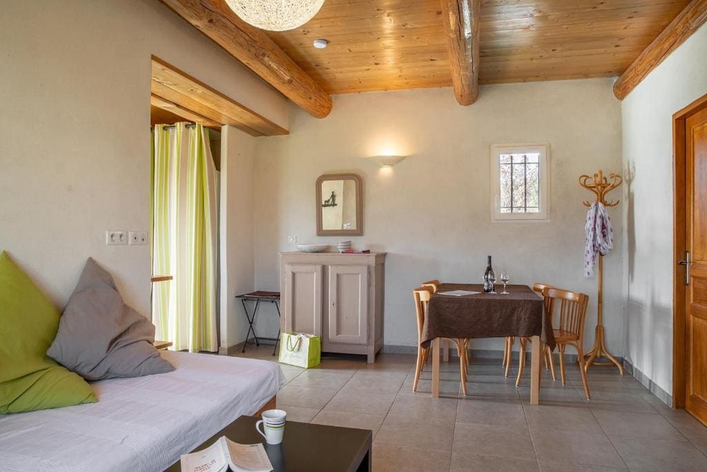 Villa with Garden View room - Image 1