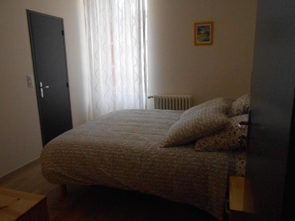 Budget Double Room room - Image 3