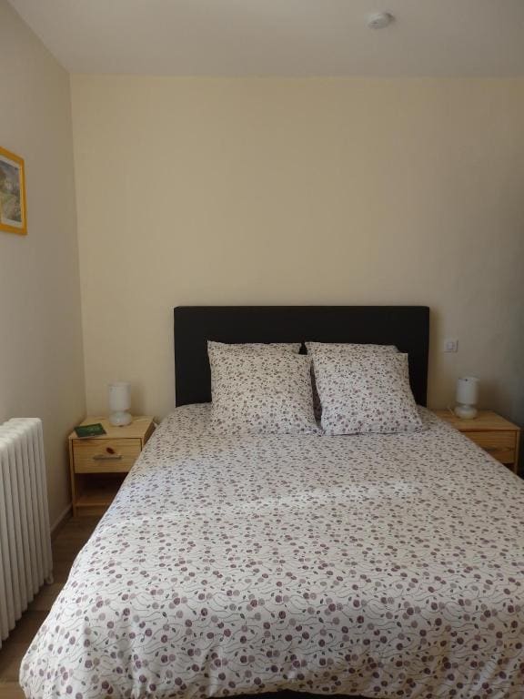 Budget Double Room room - Image 2
