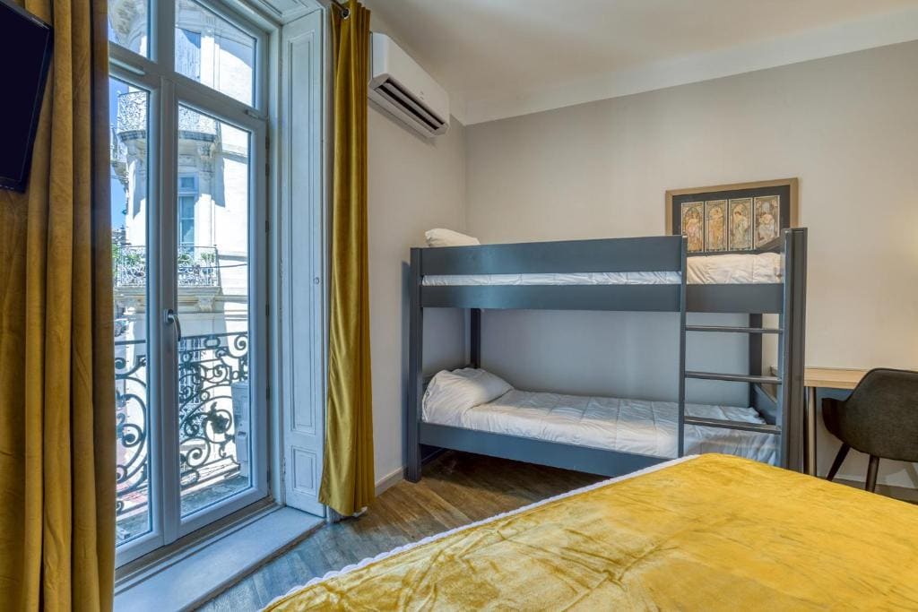 Quadruple Room room - Image 2