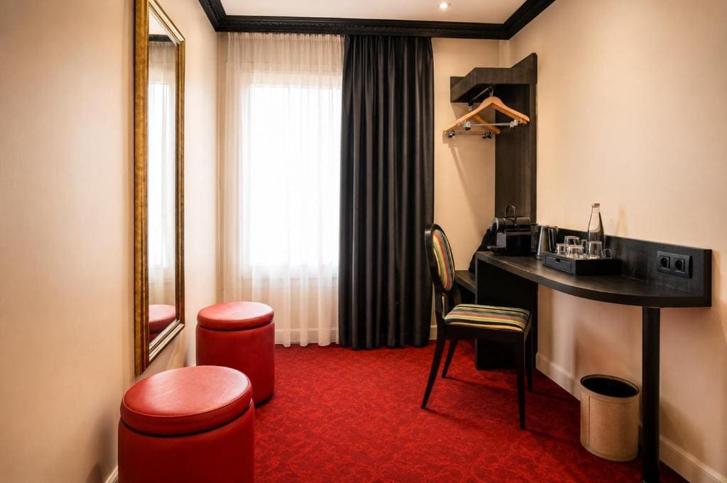 Superior Double Room room - Image 2