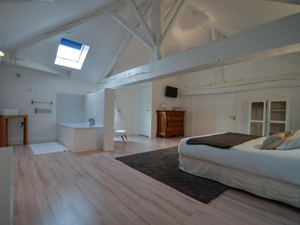 Superior Double Room room - Image 3