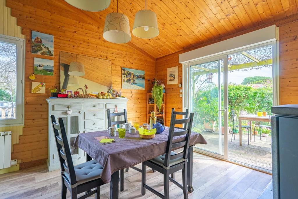 Double Room with Garden View room - Image 3
