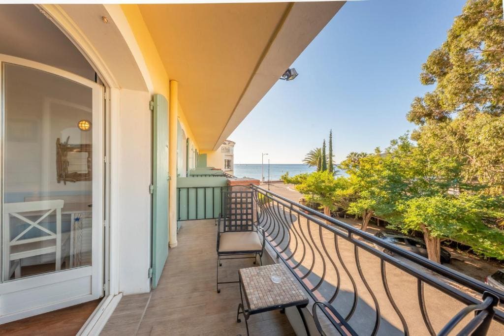 Double or Twin Superior Room with balcony room - Image 1