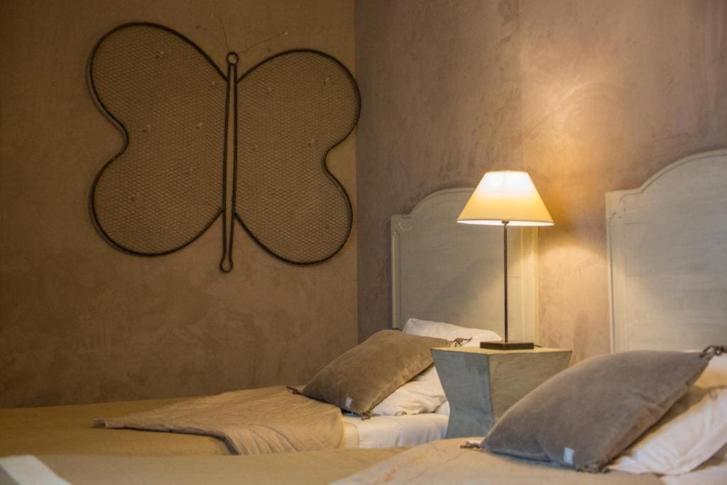 Comfort Quadruple Room room - Image 2