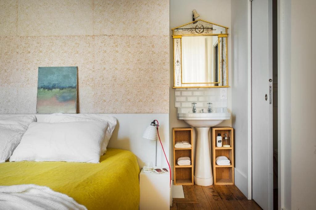 Double Room with Garden View room - Image 2