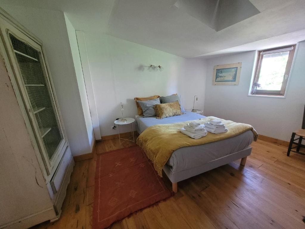 Deluxe Room room - Image 2