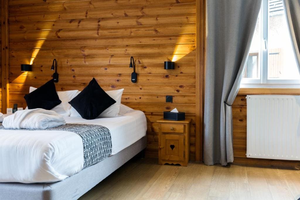 Superior Double or Twin Room room - Image 3