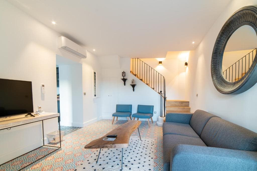 Apartment room - Image 3