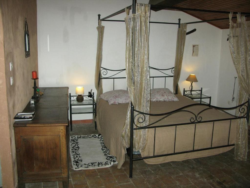 King Suite room - Image 1