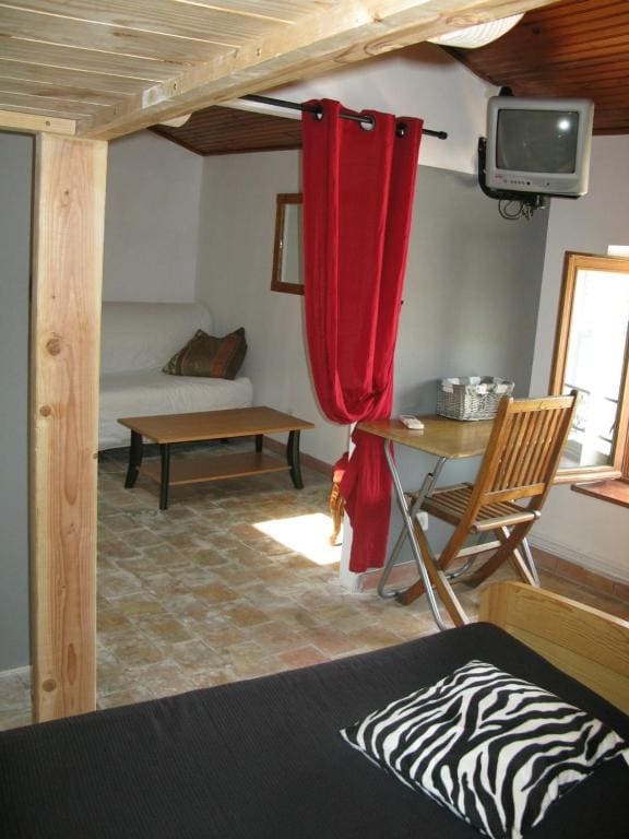 Suite room - Image 3