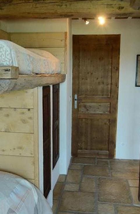 Family Room room - Image 1