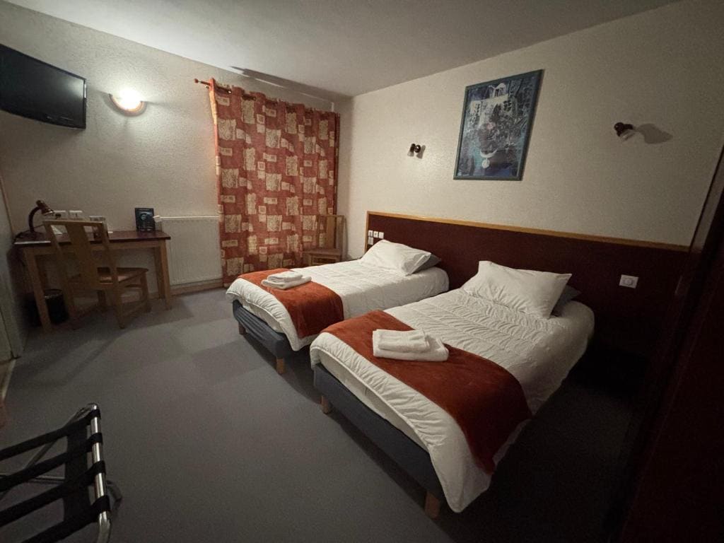 Twin Room room - Image 1