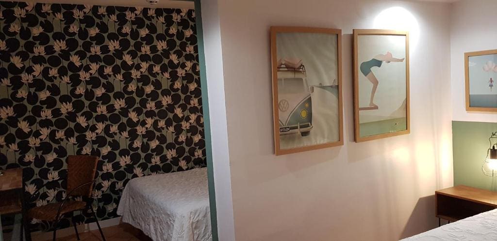 Family Room room - Image 3
