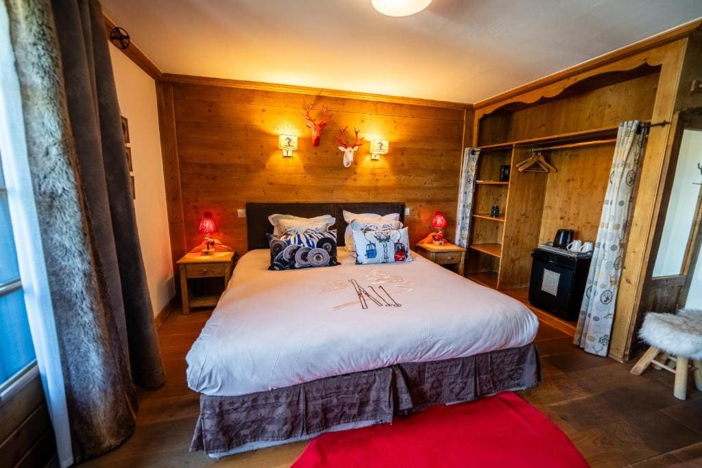 Superior Double Room room - Image 2