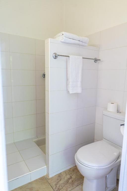 Superior Double Room with Garden View room - Image 2