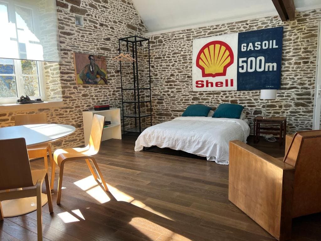 Deluxe King Suite room - Image 1
