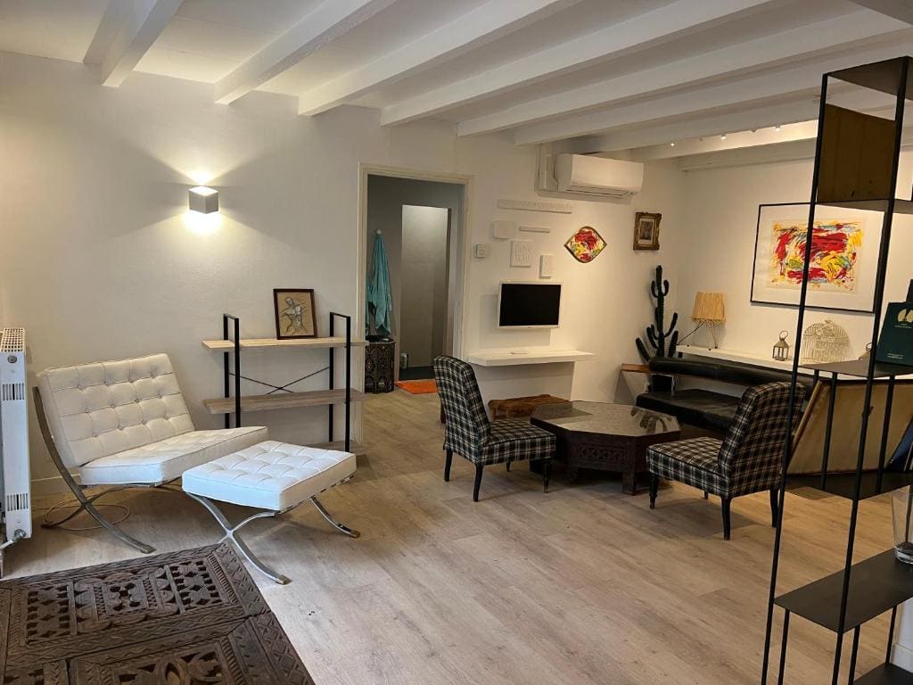 Vacation Home room - Image 2