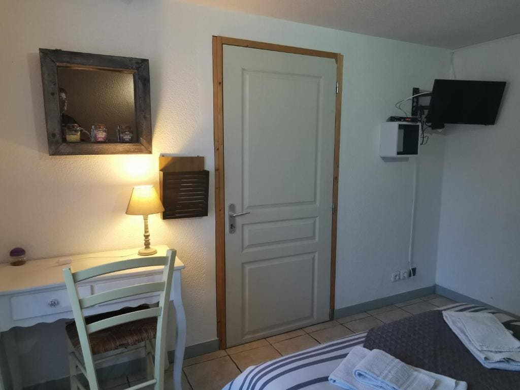 Budget Double Room room - Image 1
