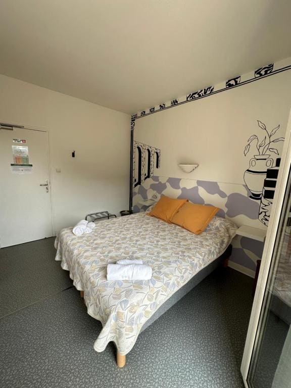 Double Room with Garden View room - Image 1