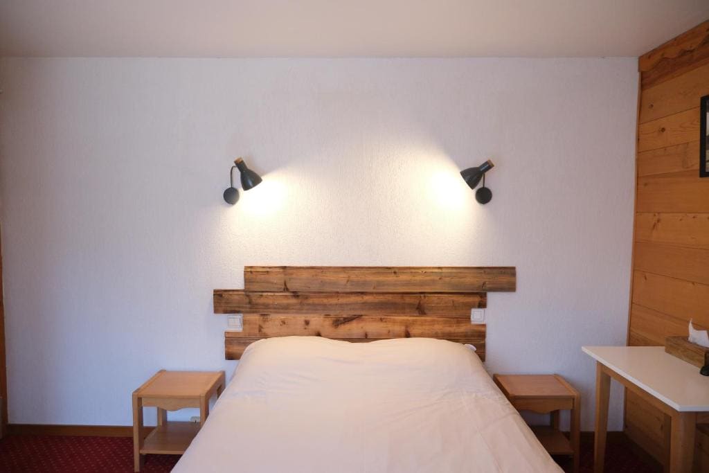 Double Room with Mountain View room - Image 1
