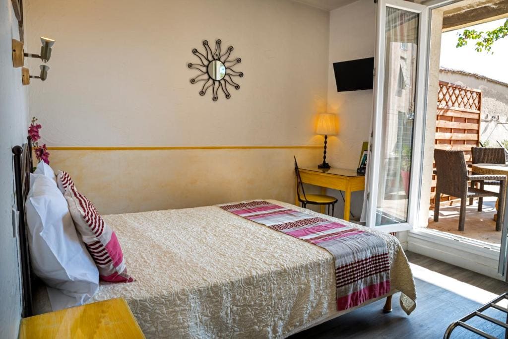 Superior Double Room room - Image 1