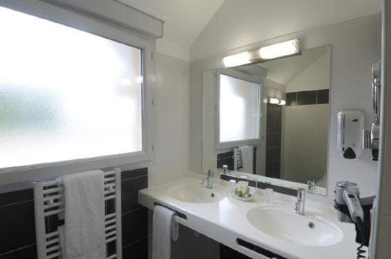 Comfort Single or Double Room room - Image 2