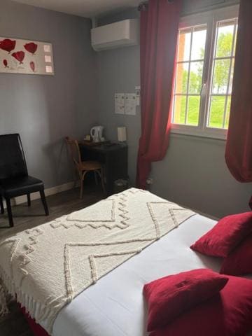 Single or Double Room room - Image 2