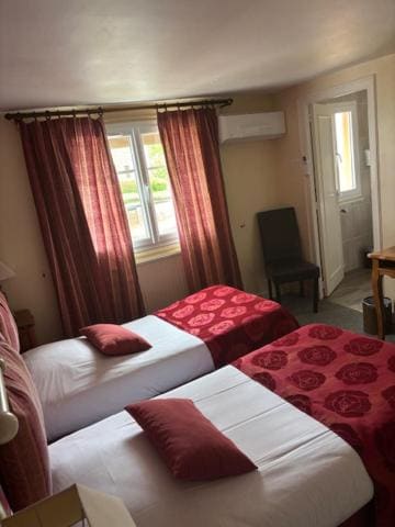 Twin Room room - Image 3