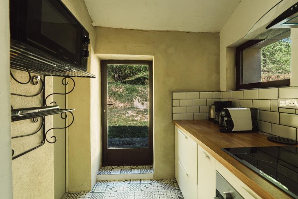 Apartment with Garden View room - Image 2