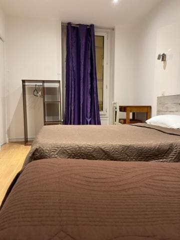 Triple Room with Private Bathroom room - Image 1