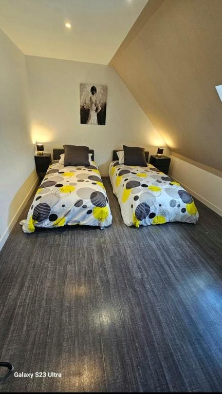 Quadruple Room room - Image 2