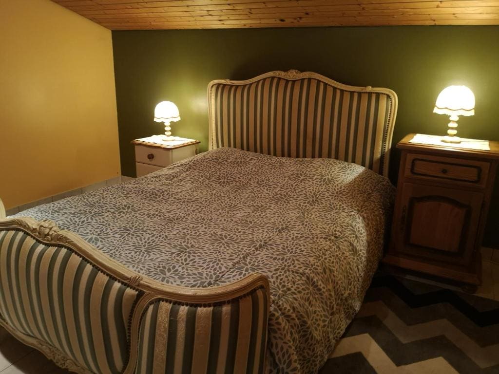 Large Double Room room - Image 3