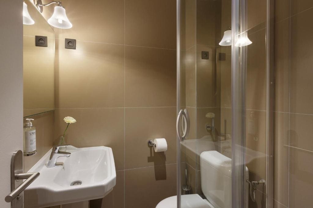 Quadruple Room room - Image 2