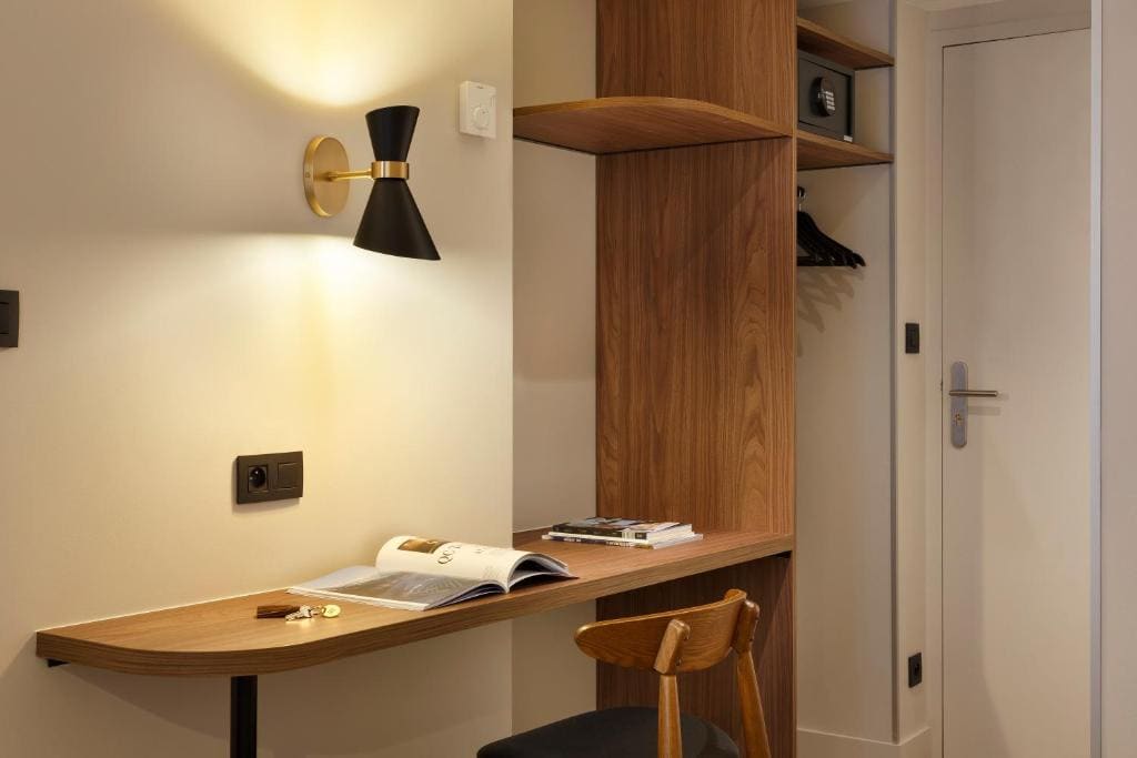 Standard Double Room room - Image 2