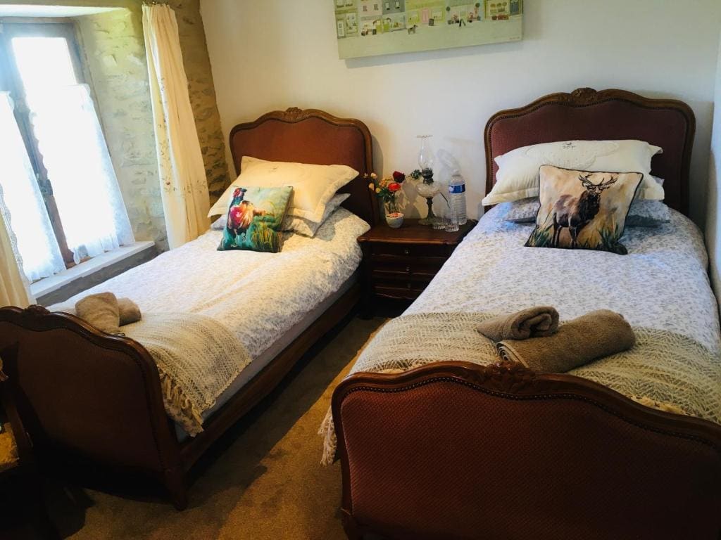 Room room - Image 1