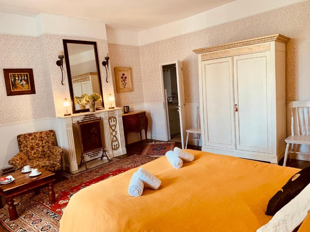 Deluxe Triple Room room - Image 3