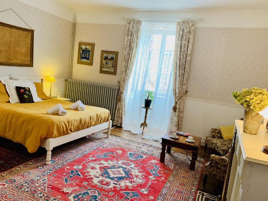 Deluxe Triple Room room - Image 1