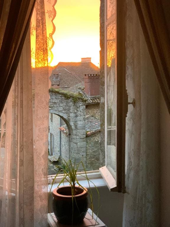 Double Room with Garden View room - Image 1