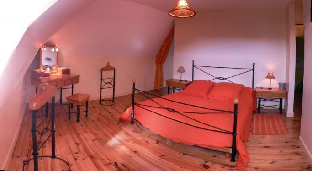 Family Room with Mountain View room - Image 2