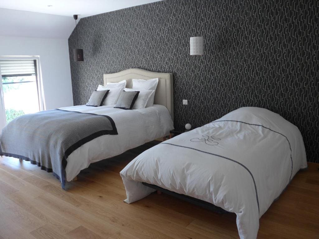 Triple Room with Private External Bathroom room - Image 3