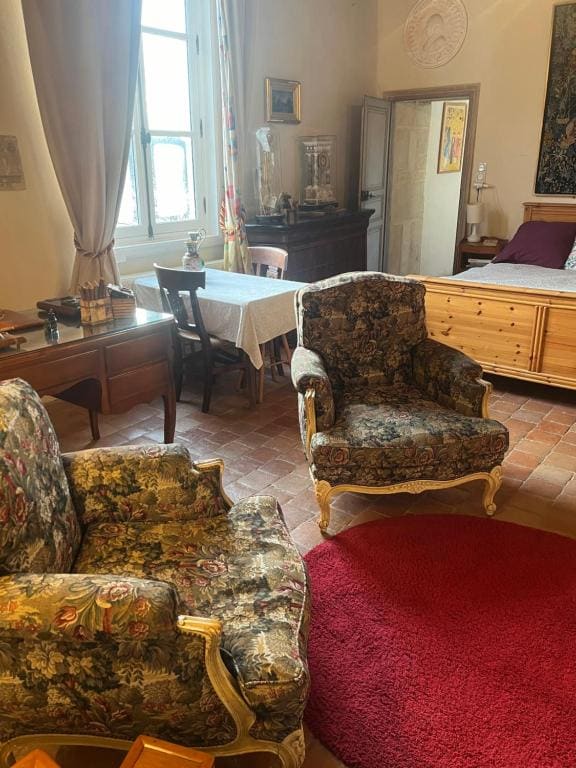 Large Double Room room - Image 3