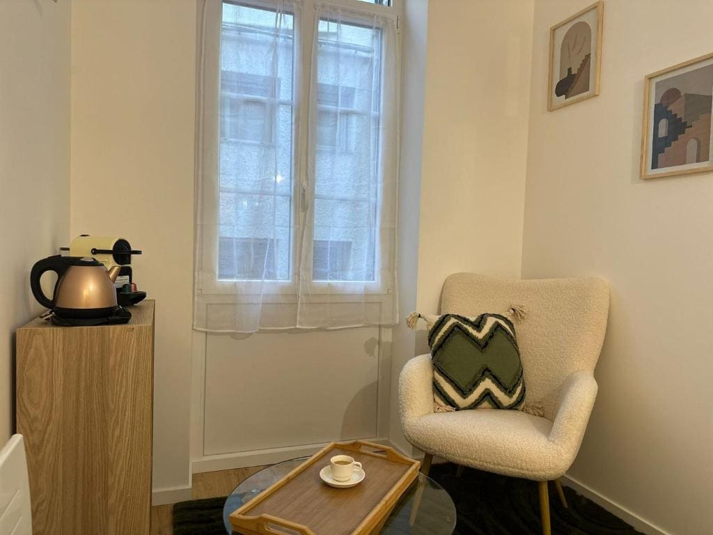 Suite with City View room - Image 3
